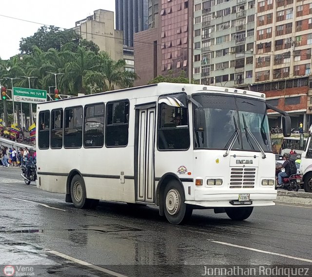 Coop. Transporte Menca de Leoni 010 por Jonnathan Rodrguez