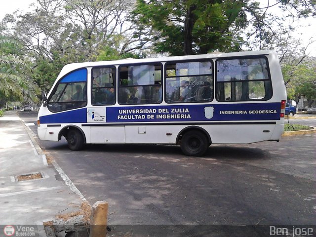 Universidad del Zulia - LUZ FING - 03 por Benjamin Magdaniel