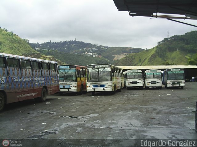 Garajes Paradas y Terminales Caracas por Edgardo Gonzlez