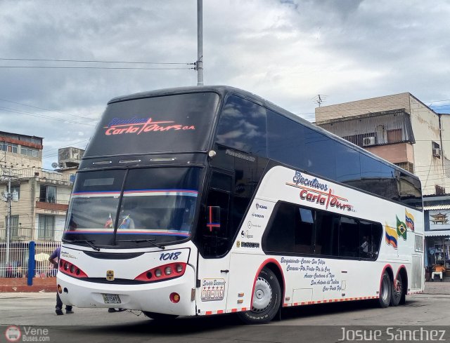 Ejecutivos Carla Tours 1018 por Josue S�nchez