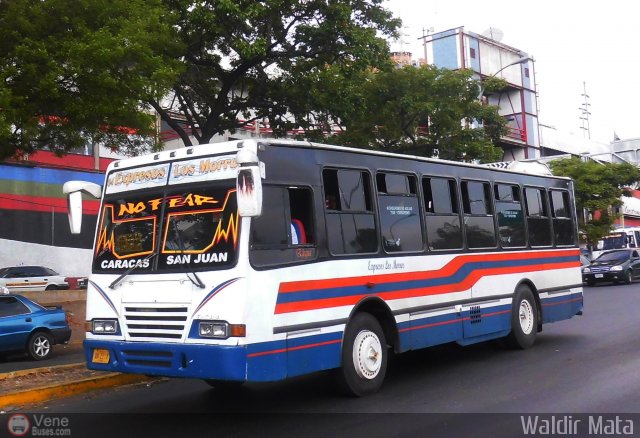 Expresos Los Morros 24 por Waldir Mata