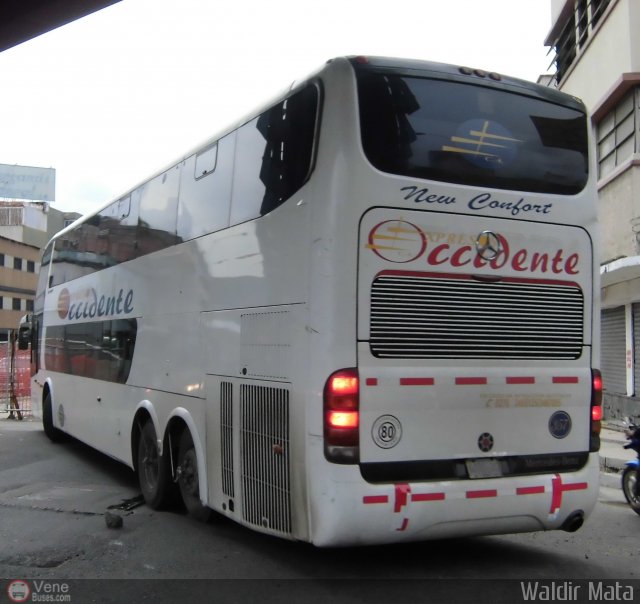 Expresos Occidente 357 por Waldir Mata