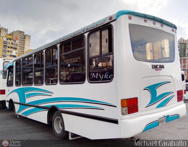 DC - A.C. L�nea Sur Este 123 por Michael Caraballo