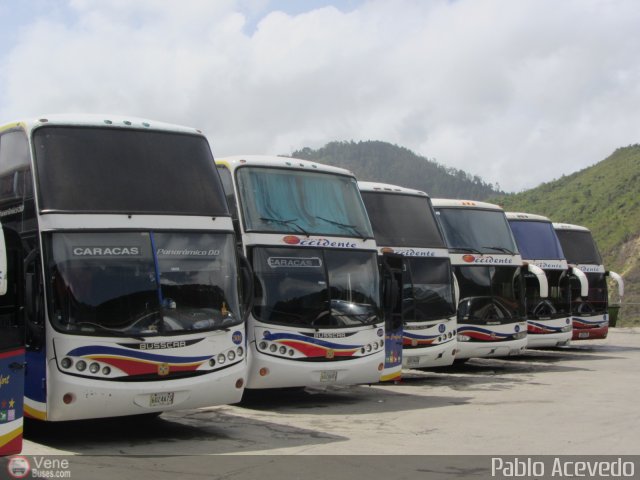 Garajes Paradas y Terminales Caracas por Pablo Acevedo