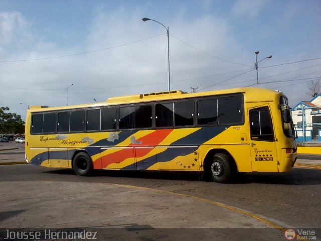 Expresos Horizonte 33 por Jousse Hernandez