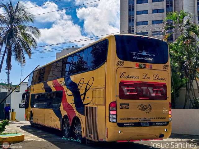 Expresos Los Llanos 523 por Josue S�nchez