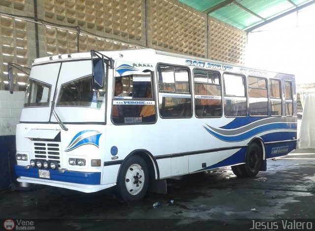 Organizaciones Unidas de C. Caracas - La Guaira 234 por Jes�s Valero