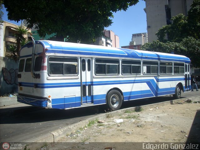 Expresos Cartanal 011 por Edgardo González