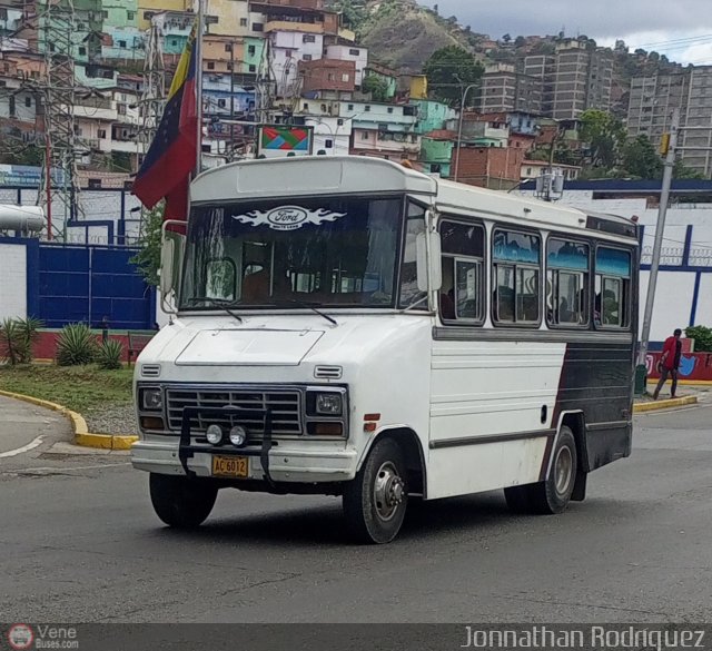 DC - Cooperativa de Transporte Pasajeros del Sur 014 por Jonnathan Rodrguez