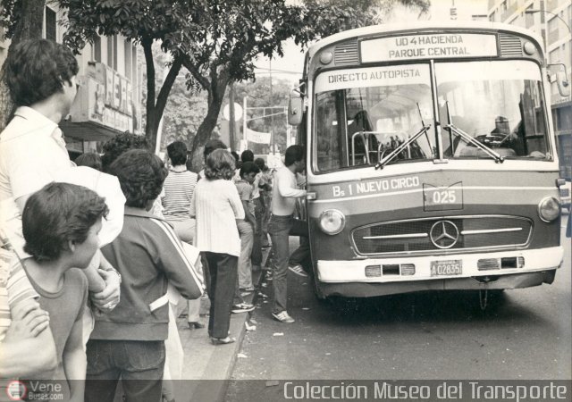 DC - Autobuses de Antimano 025 por Edgardo Gonzlez