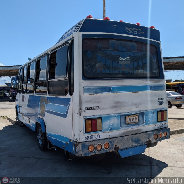 ZU - Colectivo Pomona 03 por Sebastin Mercado