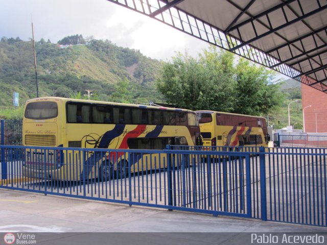 Garajes Paradas y Terminales San-Cristobal por Pablo Acevedo