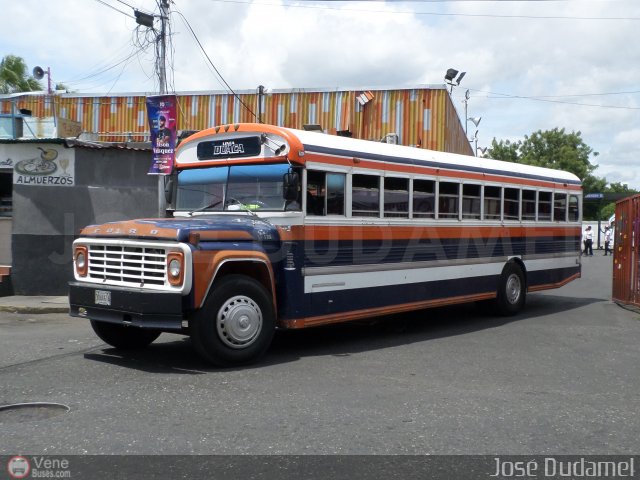 L�nea Duaca 001 por Jos� Dudamel