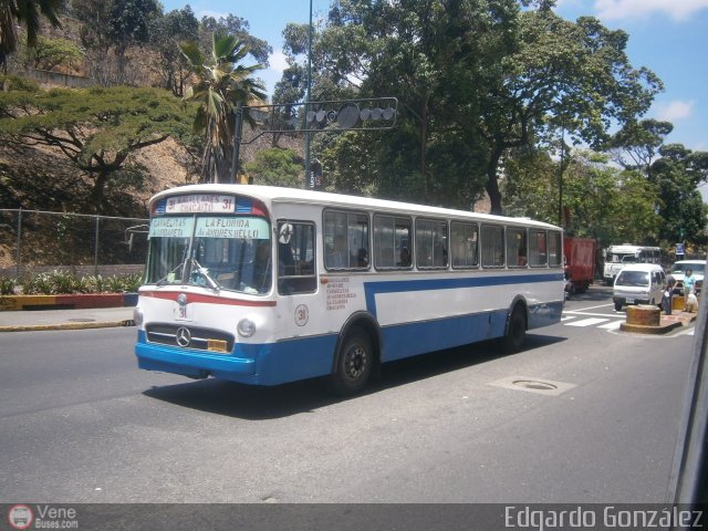 DC - Colectivos Solven 031 por Edgardo Gonz�lez