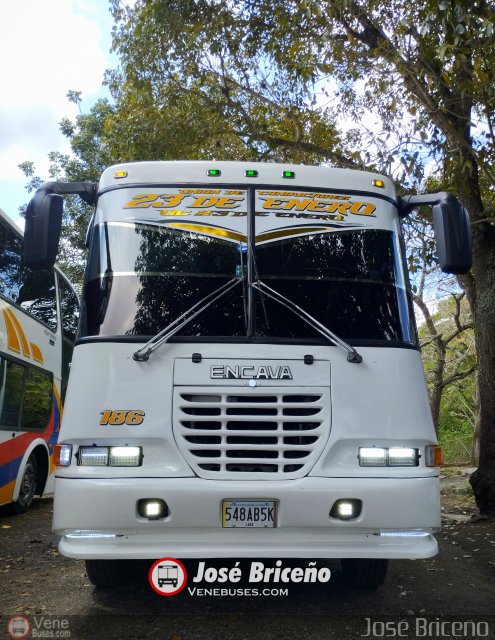 U.C. 23 de Enero 186 por Jos� Brice�o