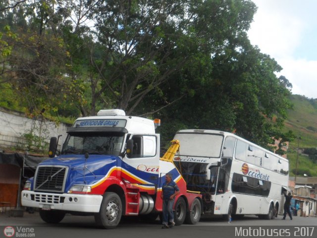 Expresos Occidente GRUA01 por Waldir Mata