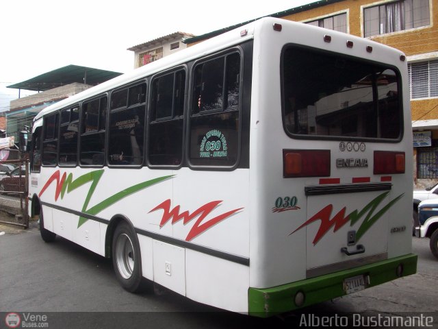 Uni�n Expresos Tovar 30 por Alberto Bustamante