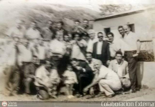 Profesionales del Transporte de Pasajeros TRANSPORTE LAS DELICIAS por Mario Gil