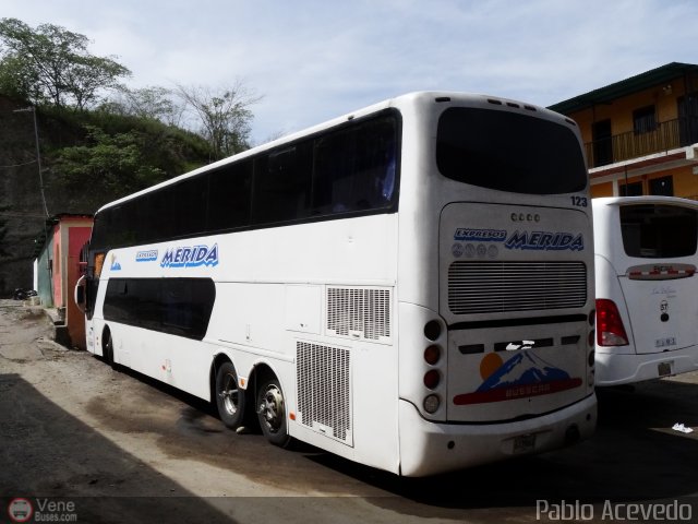Expresos M�rida 0123 por Pablo Acevedo
