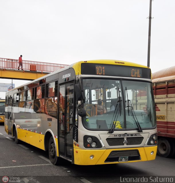 Per Bus Internacional - Corredor Amarillo 2024 por Leonardo Saturno