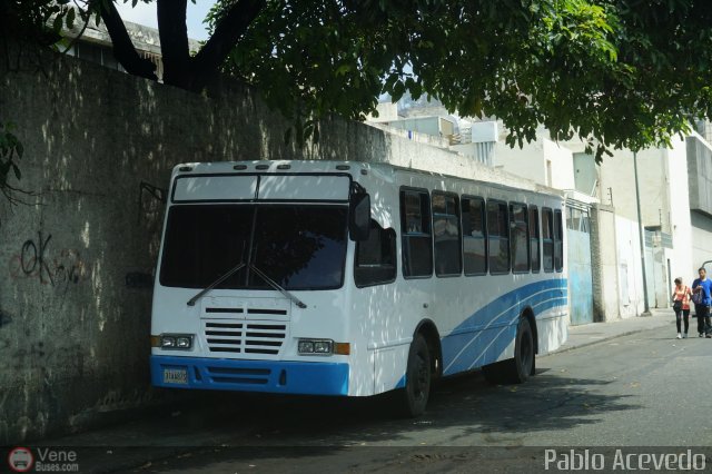 Particular o Desconocido 0611 por Pablo Acevedo