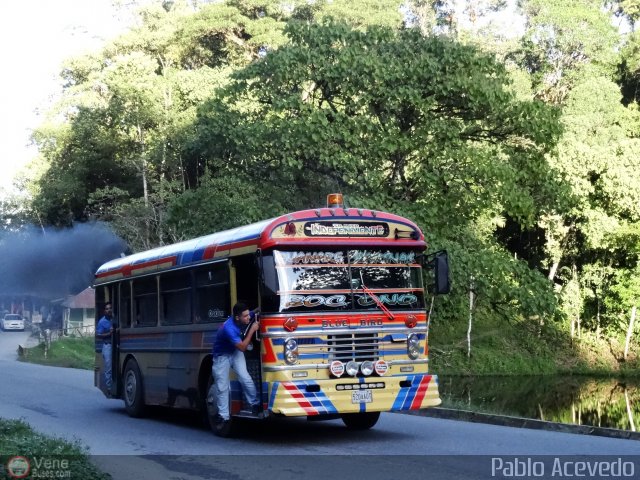 A.C. Transporte Independiente 43 por Pablo Acevedo