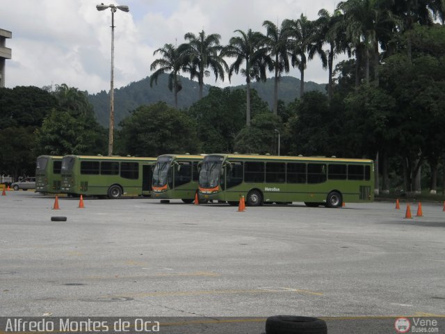 Garajes Paradas y Terminales Caracas por Alfredo Montes de Oca