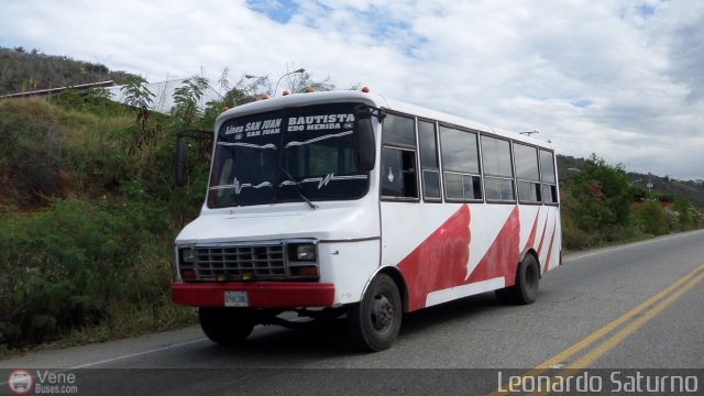 ME - Línea San Juan Bautista 16 por Leonardo Saturno