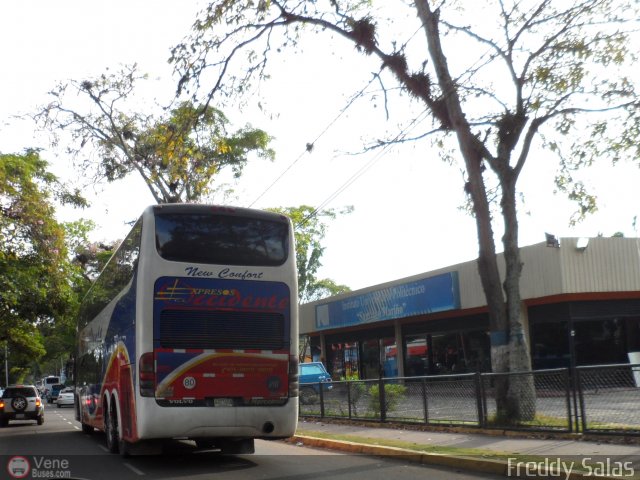 Expresos Occidente 186 por Freddy Salas