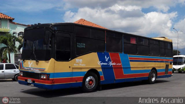 Expresos Águilas 3010 por Andrés Ascanio