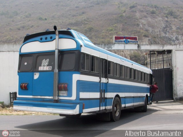 Expresos Continente C-14 por Alberto Bustamante