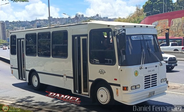 Coop. Transporte Menca de Leoni 012 por Daniel Fern�ndez