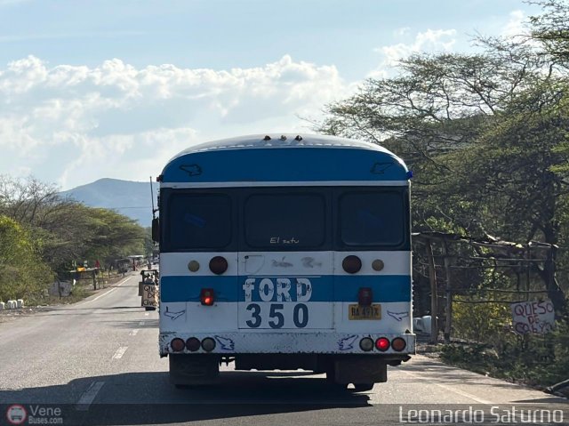 Particular o Desconocido 350 por Leonardo Saturno