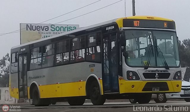 Per Bus Internacional - Corredor Amarillo 2014 por Leonardo Saturno