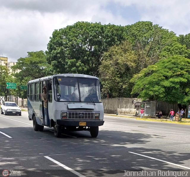 DC - Cooperativa de Transporte Pasajeros del Sur 005 por Jonnathan Rodrguez