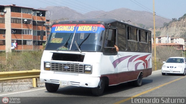 A.C. L�nea Lagunillas 31 por Leonardo Saturno