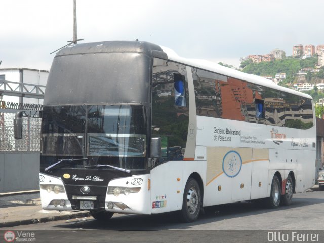 Expresos Los Llanos 233 por Otto Ferrer