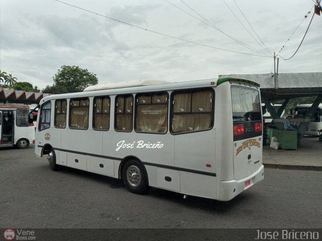 U.C. 23 de Enero 192 por Jos� Brice�o