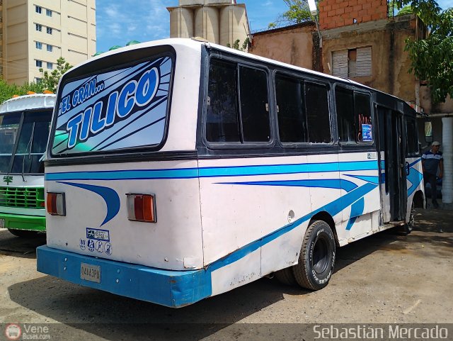 ZU - S.C. L�nea Barrios Unidos C-2 16 por Sebasti�n Mercado
