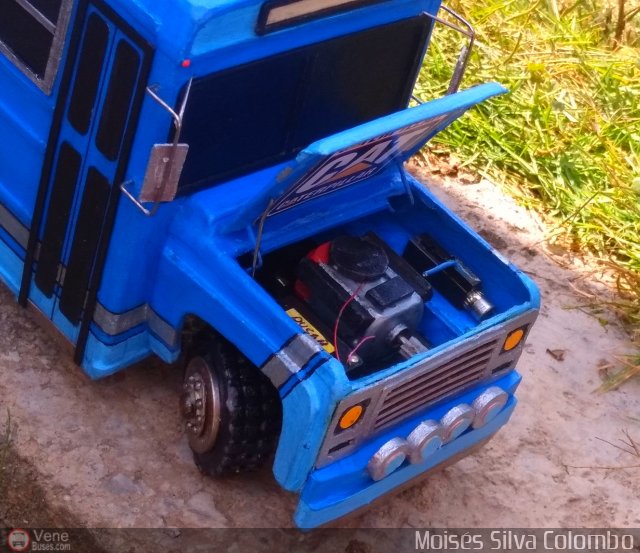 Maquetas y Miniaturas O1 Wayne  por Mois�s Silva Colombo