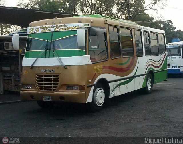 U.C. 23 de Enero 156 por Miguel Colina