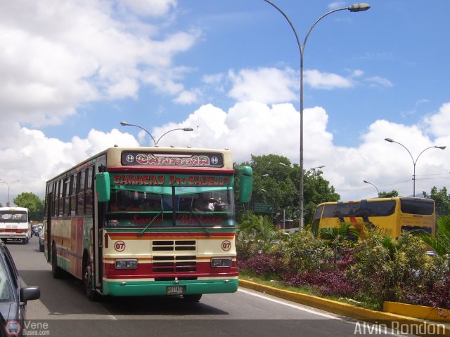 Cooperativa Canaima 07 por Alvin Rondn