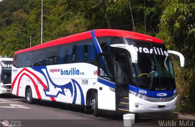 Expreso Brasilia 6519 por Waldir Mata