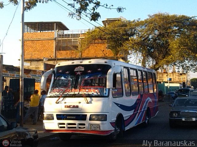 CA - Unin La Esmeralda 116 por Aly Baranauskas