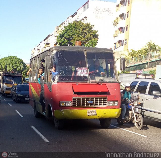 DC - Unin Conductores de Antimano 811 por Jonnathan Rodrguez