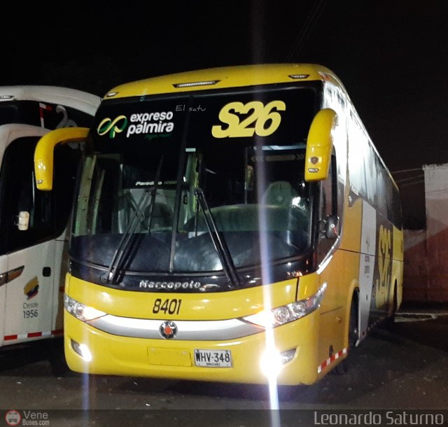 Expreso Palmira 8401 por Leonardo Saturno