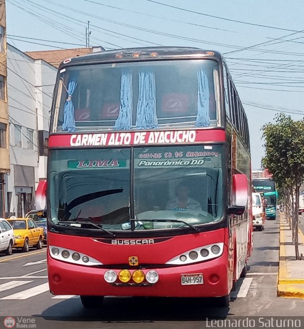 Expreso Carmen Alto de Ayacucho 957 por Leonardo Saturno