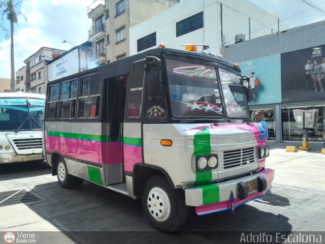 MI - U.C. La Matica 34 por Adolfo Escalona