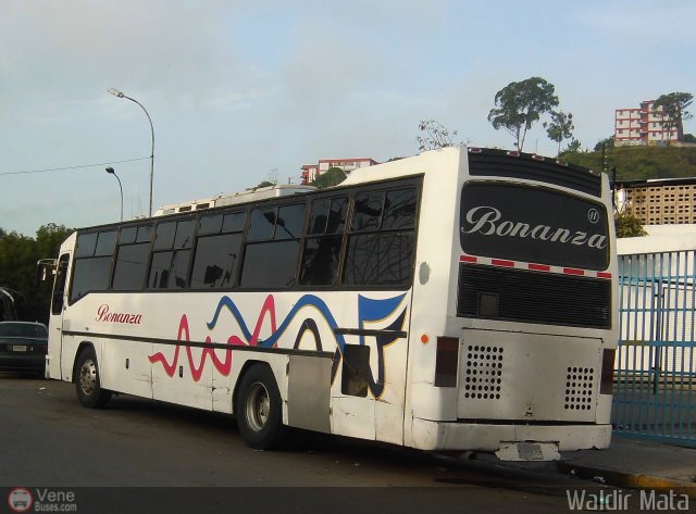 Transporte Bonanza 0041 por Waldir Mata