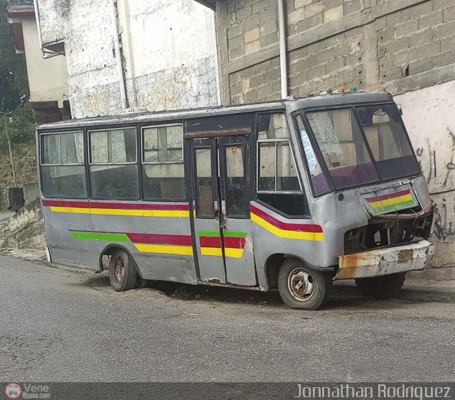 En Chiveras Abandonados Recuperaci�n Caracas por Jonnathan Rodr�guez